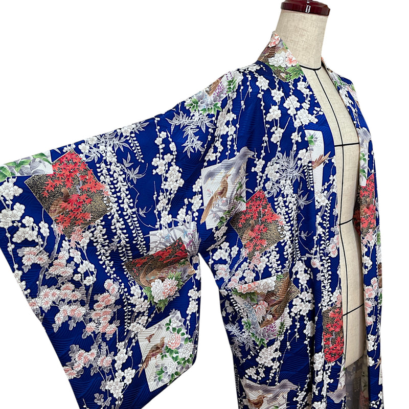 LIGHT KIMONO | Kimono Jacket, Silk Robe, Fashion | Keiko Tagai