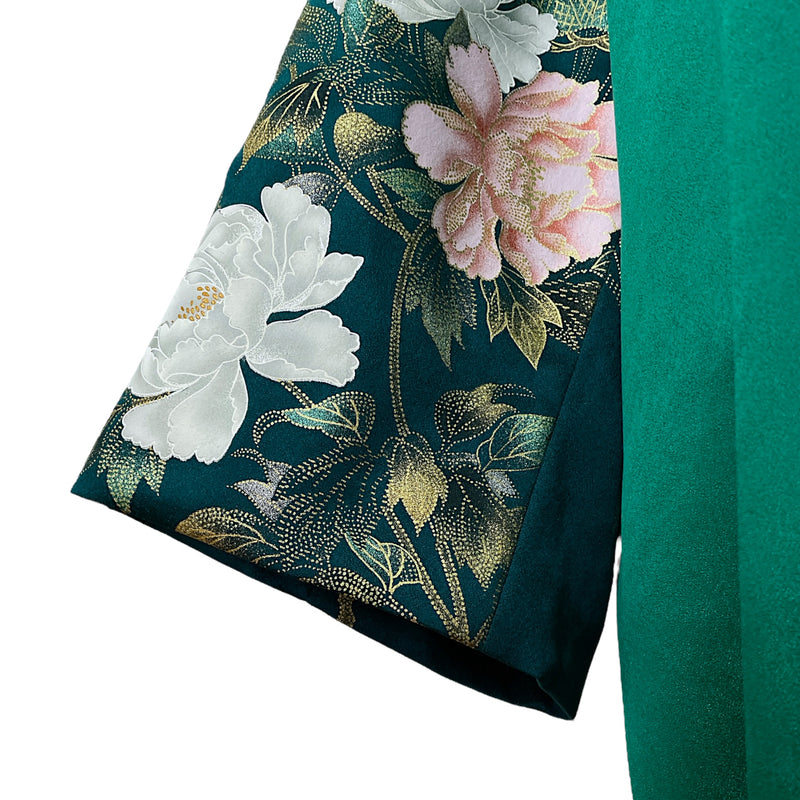LIGHT KIMONO with Belt, Peacock in Gold Leaf