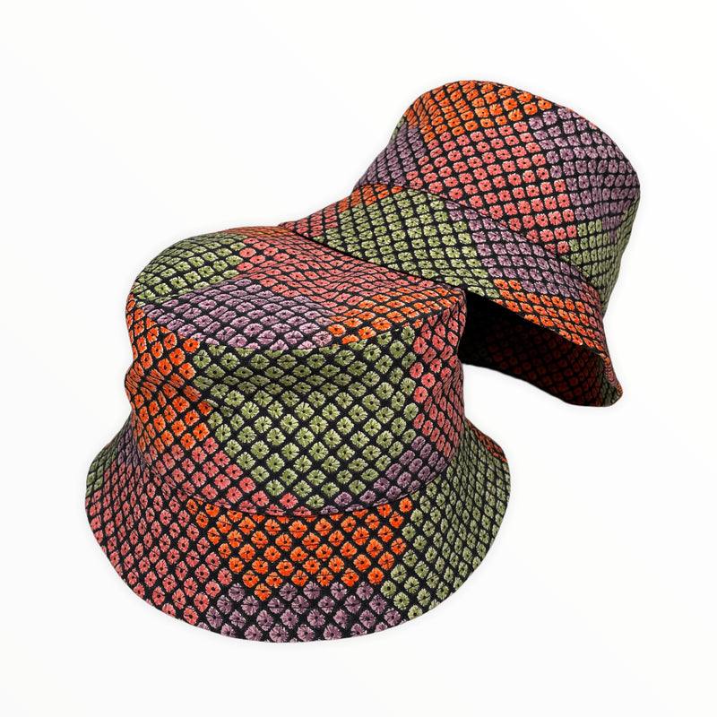 KIMONO HAT | 着物リメイク, 和洋折衷帽子 | Keiko Tagai